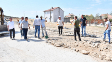 Emet Sanayi Sitesi'nde Yol Sorunu Çözülüyor: 4.000 m² Parke Taşı Çalışması Gerçekleşecek