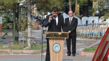 EMET'İN DÜŞMAN İŞGALİNDEN KURTULUŞUNUN 100. YILDÖNÜMÜ PROGRAMI HÜKÜMET KONAĞI ÖNÜNDE ATATÜRK BÜSTÜNE ÇELENK KOYMA TÖRENLERİ İLE BAŞLADI