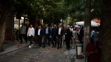 3 Eylül Gazi Emet'in Kurtuluşu Bor Termal ve Turizm Festivali kapsamında Mehteran ile kortej  yürüyüşü gerçekleştirildi
