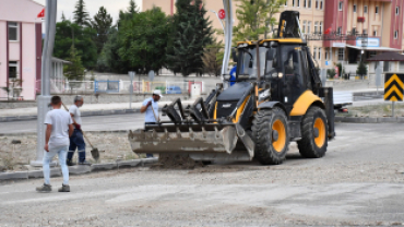 Emet’te Yoğun Yağışın Ardından Temizlik Çalışmaları Başladı