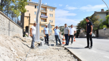 Başkan Koca, Okullar Caddesi'ndeki Çalışmaları İnceledi