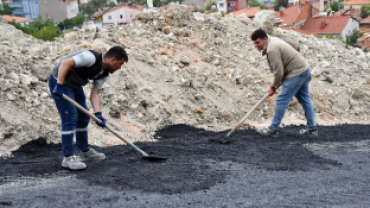 Turfana Yolu Caddesi'nde Asfalt Çalışmaları Başladı